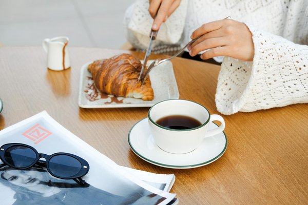 Découverte des bienfaits inattendus de la randonnée nocturne pour la santé mentale et physique des femmes